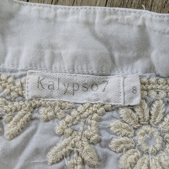 Kalypso7 Tunic Small - Picture 3 of 5